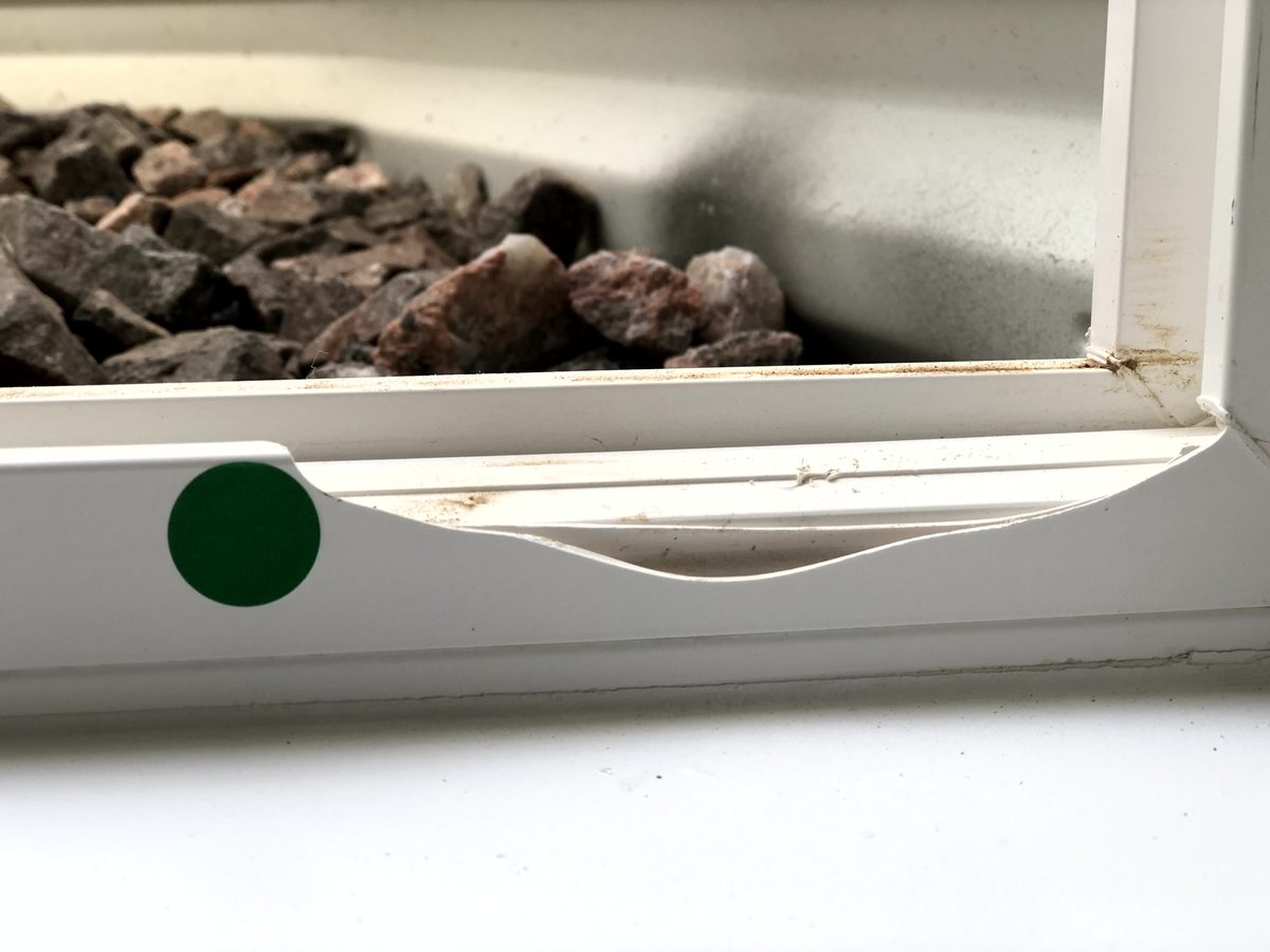 Before window vinyl repair